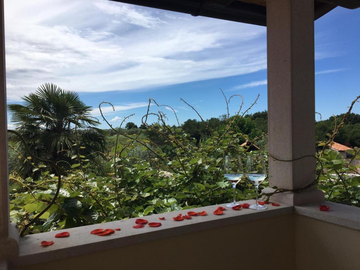 Appartment Hacienda Monica Umag Eksteriør bilde