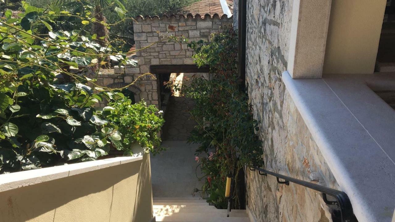 Appartment Hacienda Monica Umag Eksteriør bilde
